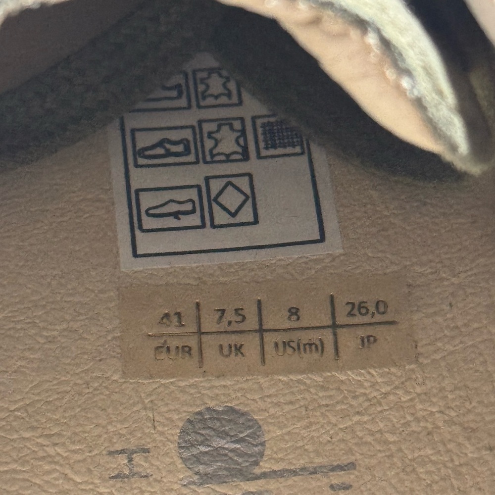 Diadora Olive and Cream Sneakers - Picture 6 of 9